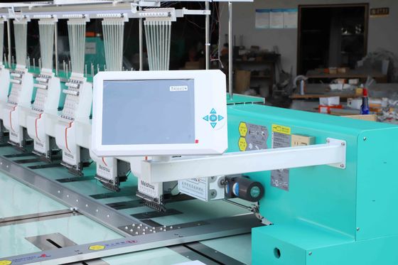6 Kleuren Flat Embroidery Machine Multi Head Met Auto Trimmer Functie
