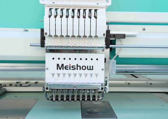 Computeriese borduurmachine met meerdere naalden 9 naalden 24 kop borduurmachine