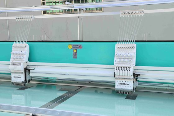 Flat Computerized High Speed Embroidery Machine Custom met 1200 RPM motor slotkop