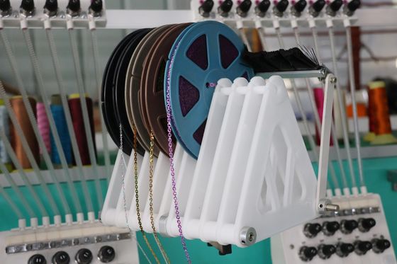 Kleedstuk 6 Kleuren borduriermachine, Multi Kleuren borduriermachine 20 Hoofd