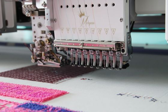 13 talen Sequins Borduurmachine High Speed Computer Borduurmachine