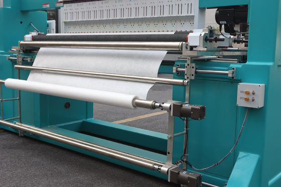Computer 44 Naalden Quilting Borduurmachine 22 Koppen